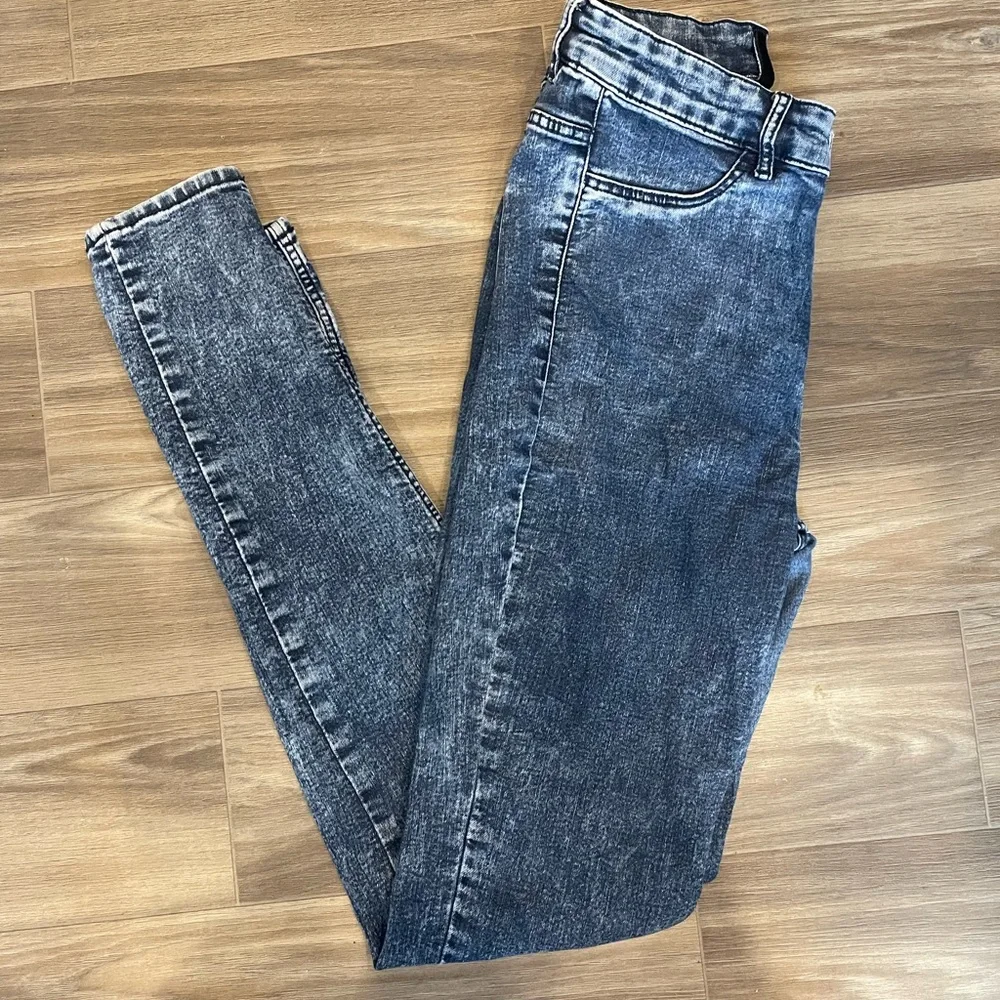 Divided Women's Blue Stone wash Skinny Jeans